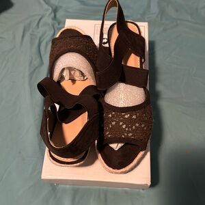 New brown wedges size 7